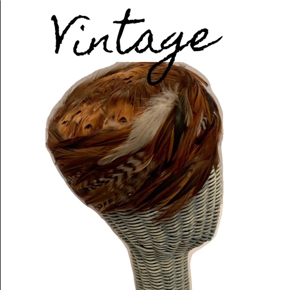 Stunning ❤️vintage❤️ feather hat